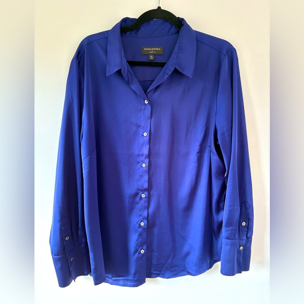 Banana republic blouse XL Royal Blue